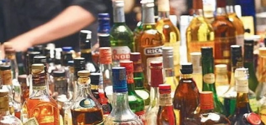 Haryana: जाम झलकाना हुआ महंगा, शराब-बीयर की कीमतों में बढ़ोत्तरी